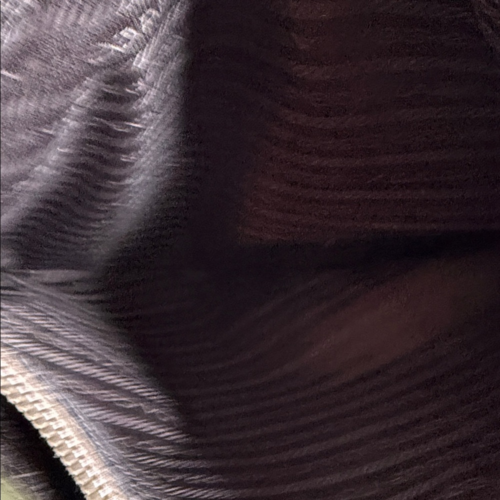 Prada beige tote - actually more of a coca color see ALL PHOTOS - Picture 6 of 12